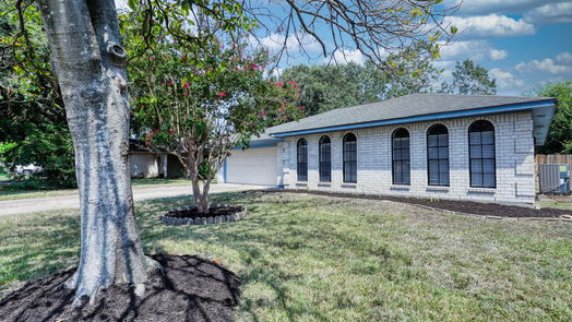 Houston 1-story, 3-bed 18738 Trail Bend Lane-idx