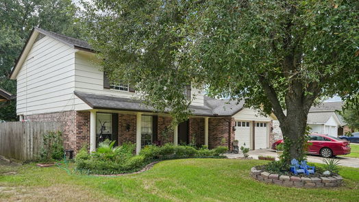 Houston 2-story, 4-bed 19315 Long Lake Drive-idx