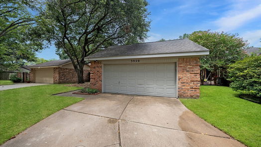 Houston 1-story, 3-bed 3920 Heathersage Drive-idx