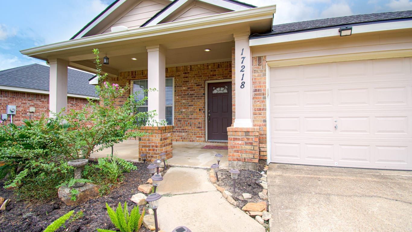 Houston 1-story, 3-bed 17218 Hollow Sands Court-idx