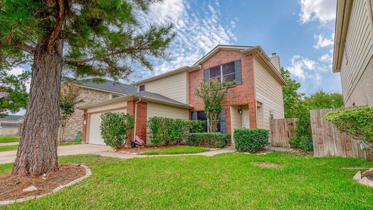 Houston 2-story, 3-bed 6211 Sentry Park Lane-idx