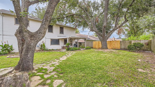 Houston 2-story, 4-bed 18039 Forest Cedars Drive-idx