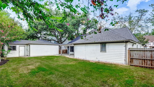 Houston 1-story, 4-bed 18019 Hollywell Drive-idx