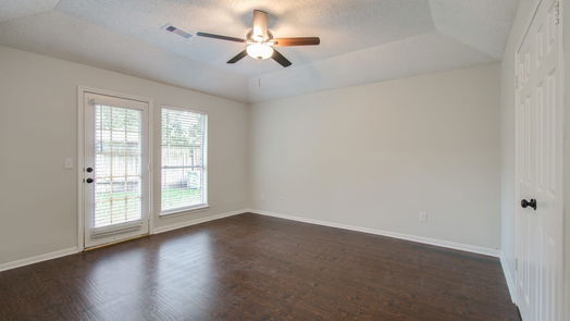 Houston 1-story, 3-bed 18155 Holly Green Drive-idx