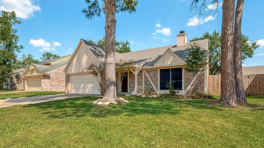 Houston 1-story, 3-bed 18110 Holly Green Drive-idx