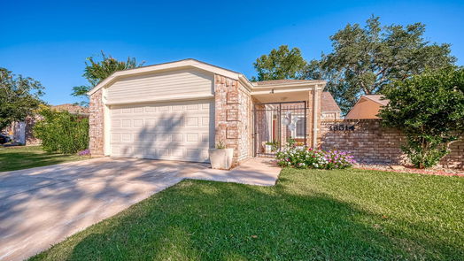 Houston 1-story, 2-bed 18514 Trail Bend Lane-idx