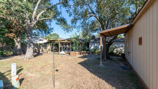 Houston null-story, 3-bed 15919 Bluffdale Drive-idx