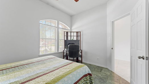 Houston 1-story, 3-bed 16219 Wilmington Park Lane-idx