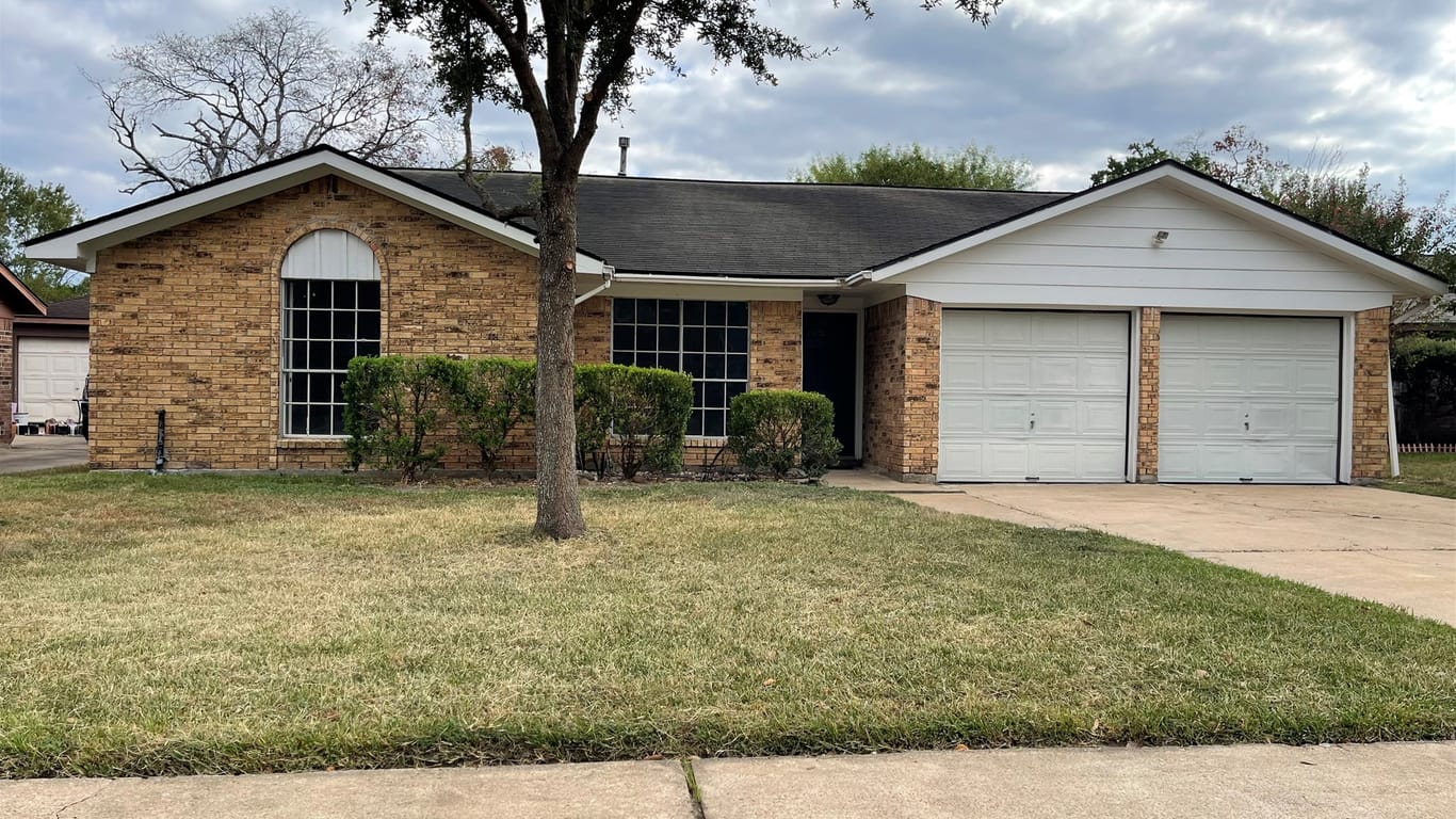 Houston 1-story, 3-bed 16623 Ben Ledi Drive-idx