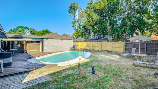 Houston 1-story, 3-bed 15914 Mill Hollow Drive-idx