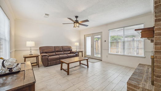 Houston 1-story, 3-bed 17907 Wild Willow Lane-idx