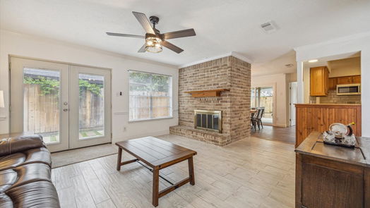 Houston 1-story, 3-bed 17907 Wild Willow Lane-idx