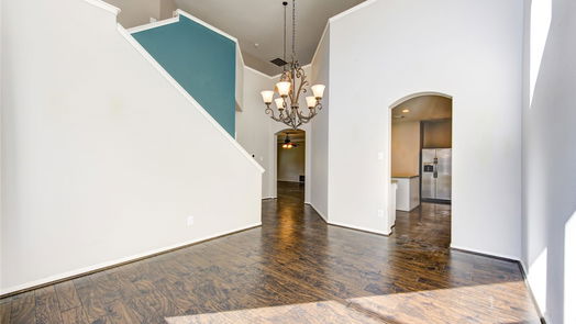 Houston 2-story, 5-bed 19039 Country Square Drive-idx