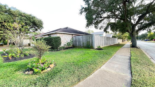 Houston null-story, 3-bed 16967 Cairnloch Street-idx