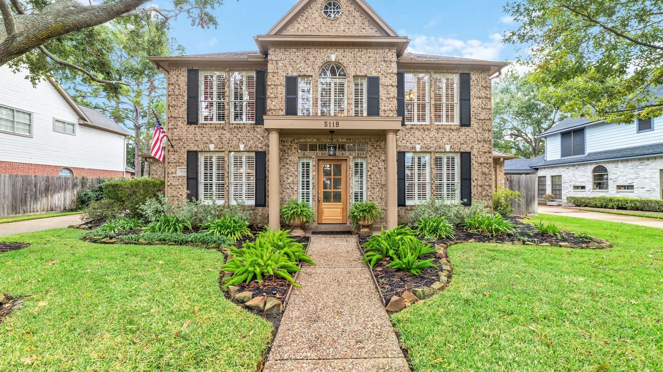 Houston 2-story, 4-bed 5118 Tarnbrook Drive-idx