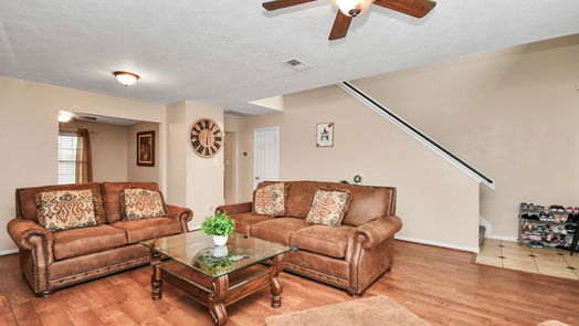 Houston 2-story, 3-bed 17062 Gaelicglen Lane-idx