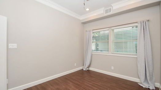 Houston 2-story, 4-bed 6307 Brooklawn Drive-idx