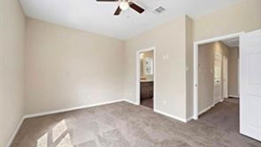 Houston 2-story, 6-bed 6418 Brookfield Drive Drive A/B-idx