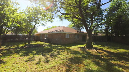 Houston 1-story, 3-bed 10803 Misty Summit Drive-idx