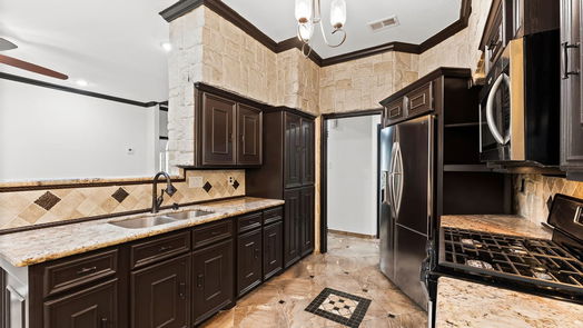 Houston 1-story, 3-bed 7019 Feather Creek Drive-idx