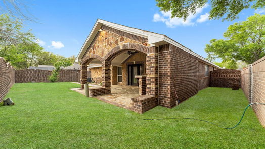 Houston 1-story, 3-bed 7019 Feather Creek Drive-idx