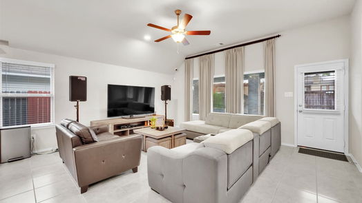 Houston 1-story, 4-bed 7110 Whitlow Wonder Lane-idx