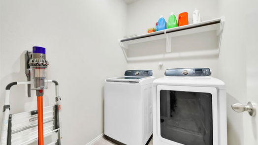 Houston 1-story, 4-bed 7110 Whitlow Wonder Lane-idx