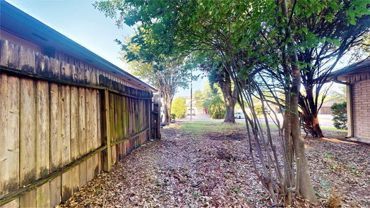 Houston 1-story, 2-bed 11016 Marshhay Court-idx