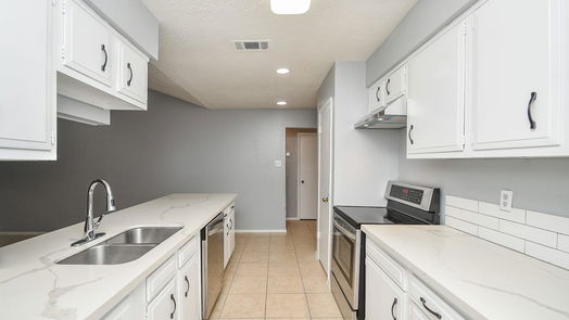 Houston null-story, 4-bed 7682 Bubbling Spring Lane-idx