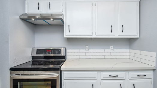 Houston null-story, 4-bed 7682 Bubbling Spring Lane-idx