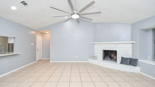 Houston null-story, 4-bed 7682 Bubbling Spring Lane-idx