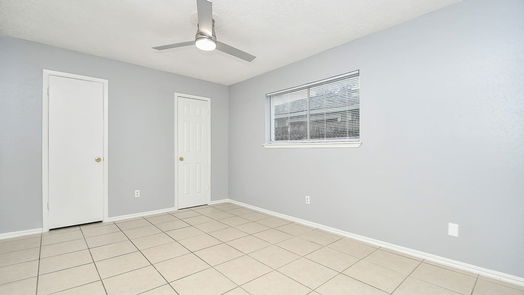 Houston null-story, 4-bed 7682 Bubbling Spring Lane-idx