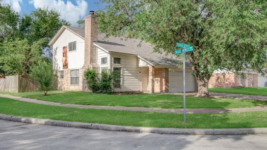 Houston 2-story, 3-bed 6607 Feather Creek Drive-idx