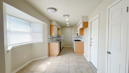 Houston null-story, 3-bed 10315 Misty River Drive-idx