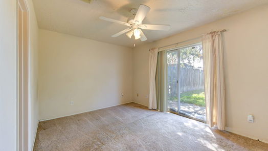 Houston 1-story, 2-bed 6713 Greenyard Drive-idx