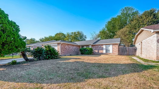 Houston 1-story, 3-bed 7650 Smiling Wood Lane-idx