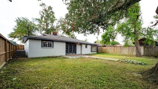 Houston 1-story, 3-bed 7750 Willow Mint Lane-idx