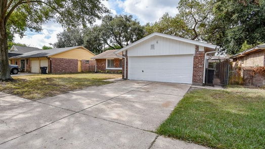 Houston 1-story, 3-bed 7811 Whispering Wood Lane-idx