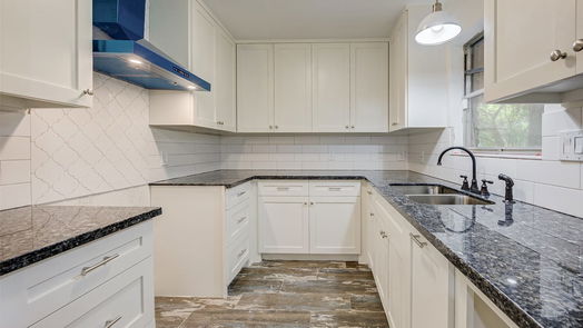 Houston 1-story, 4-bed 6047 Pebble Lane-idx