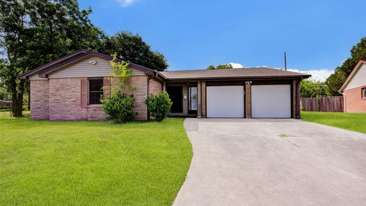 Houston 1-story, 4-bed 6047 Pebble Lane-idx