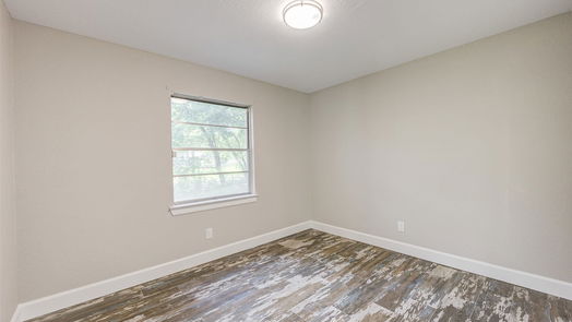 Houston 1-story, 4-bed 6047 Pebble Lane-idx