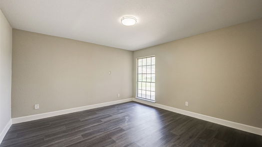 Houston 1-story, 4-bed 6047 Pebble Lane-idx