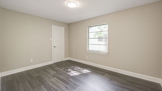 Houston 1-story, 4-bed 6047 Pebble Lane-idx