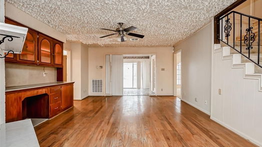 Houston 2-story, 5-bed 6831 Reed Road-idx