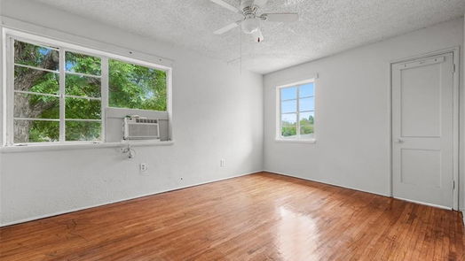 Houston 2-story, 2-bed 7441 Juniper-idx