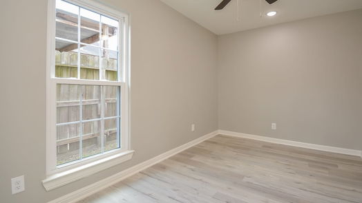 Houston 1-story, 3-bed 7346 Thurow Street-idx