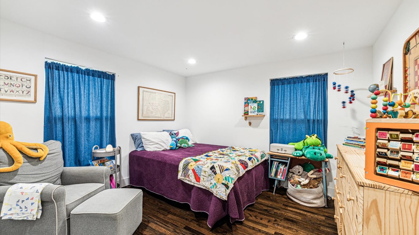 Houston 1-story, 3-bed 7050 Narcissus Street-idx