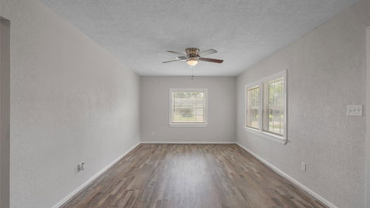 Houston 1-story, 4-bed 6511 Roxbury Road-idx