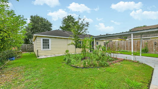 Houston 1-story, 2-bed 7543 Greenstone Street-idx