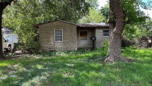 Houston 1-story, 2-bed 7328 Dixie Drive-idx